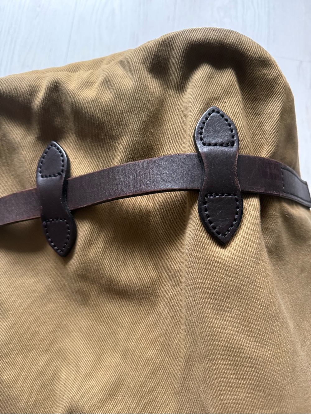 Filson Small Duffle Bag Tan Rugged Twill Leather Made in USA Unisex Vintage - Picture 12 of 15
